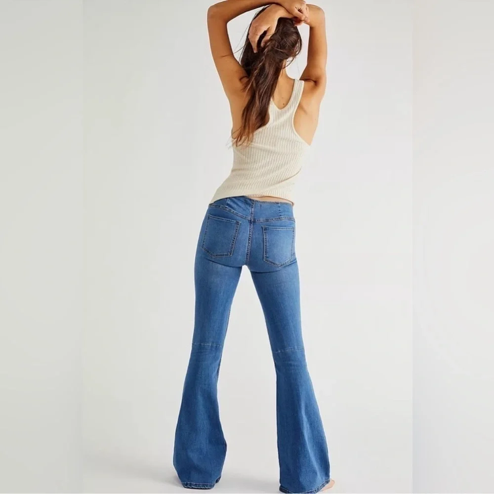 NWT Free People Penny Pull-on flare Jeans